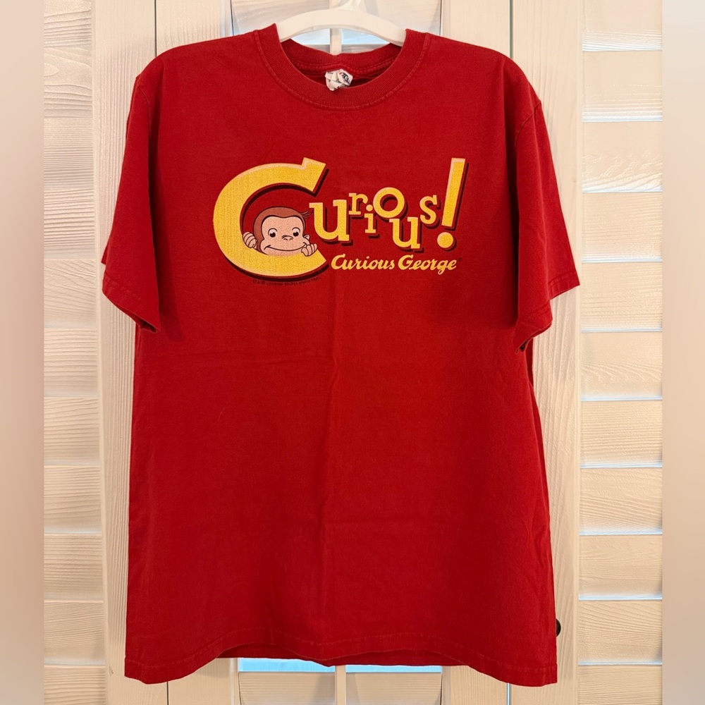 Curious George T-Shirt, Unisex Adult Medium
